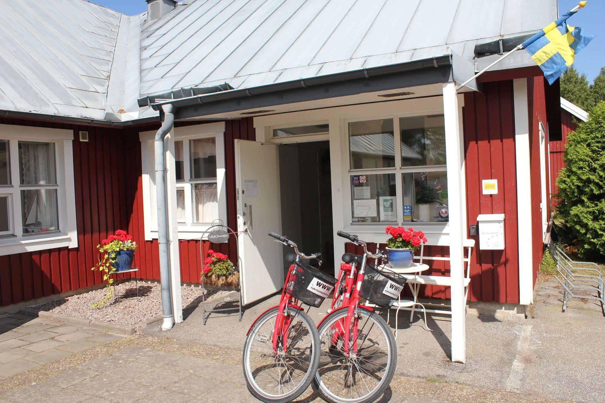 Perssons I Backens Pensionat- Sjoetorps Vandrarhem & Rum 外观 照片