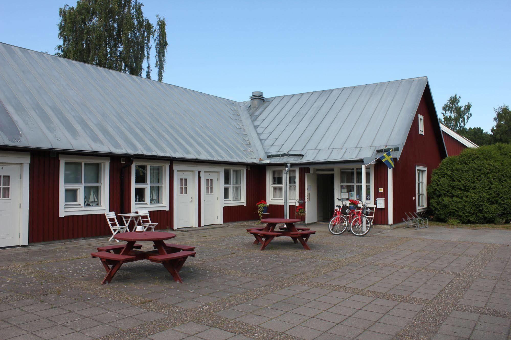 Perssons I Backens Pensionat- Sjoetorps Vandrarhem & Rum 外观 照片